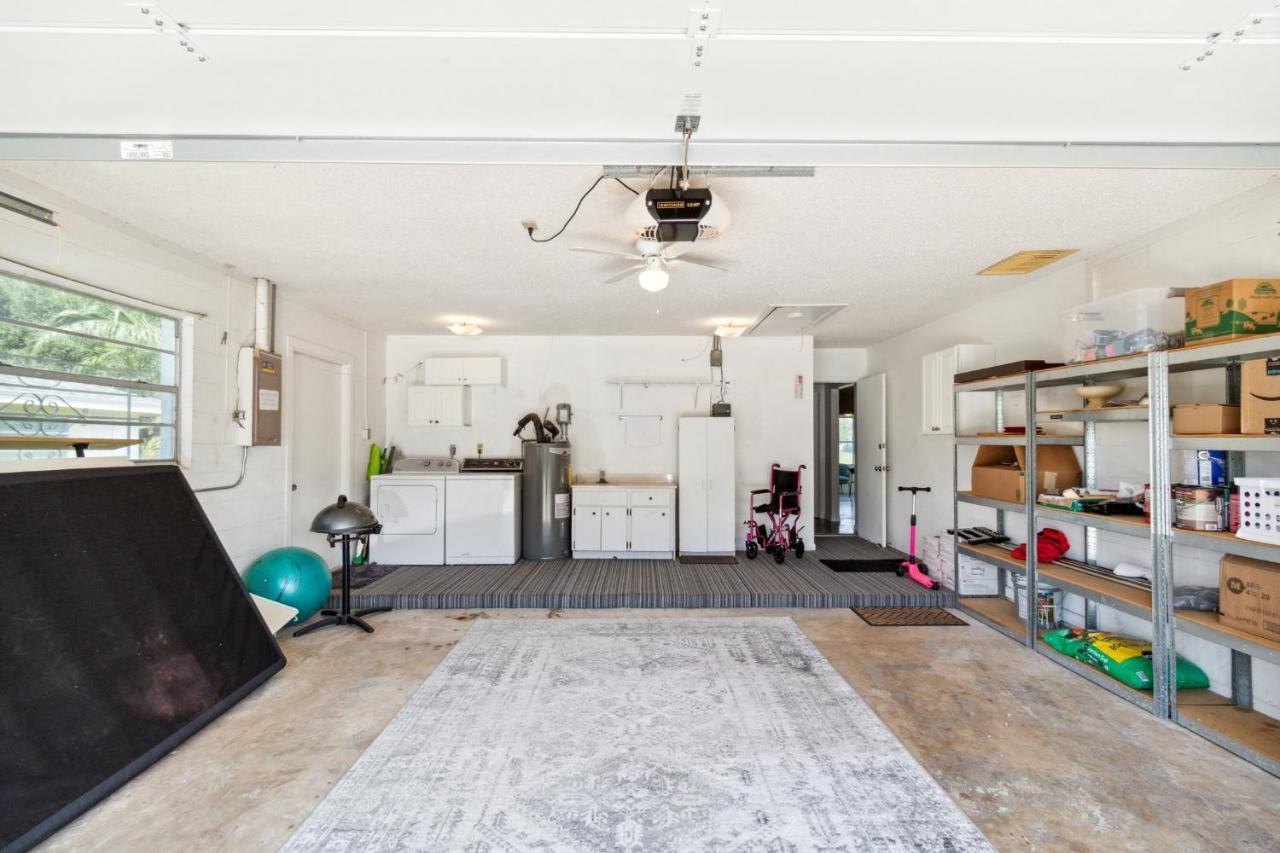 The Lake Home - Pet Friendly! A Beautiful Oasis In The Heart Of Florida! Home Haines City Bagian luar foto